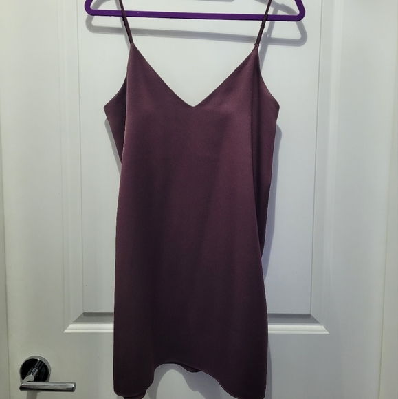 Aritzia Dresses & Skirts - Talula Vivienne Slip Dress